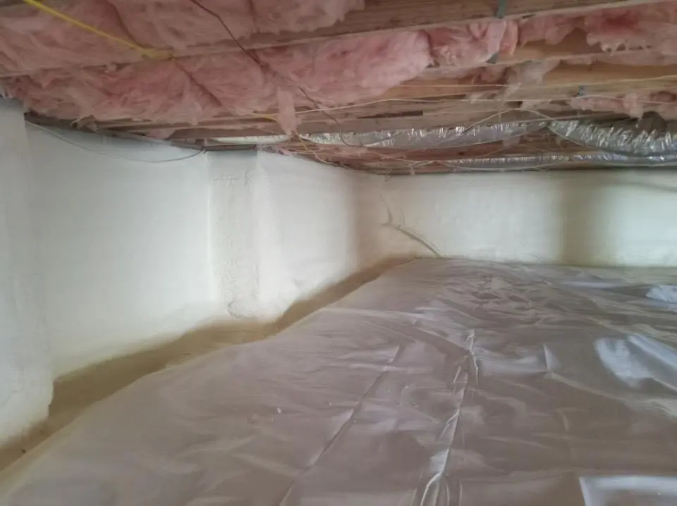 Crawl space encapsulation with closed-cell spray foam for Spray Foam Roofing in Weisenberg